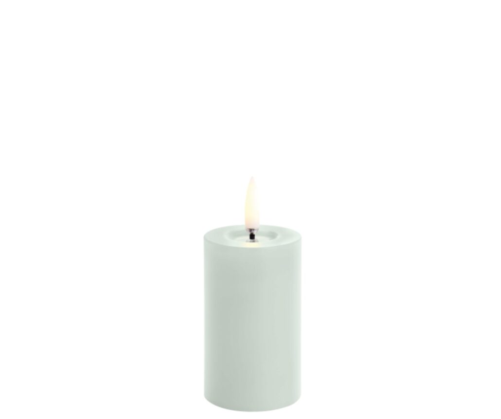 Uyuni Melted Pillar Candle Dusty Green, Smooth UL-PI-DGM0506